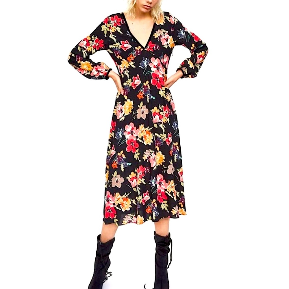ZARA Black Floral V-Neck Long Sleeves‎ Maxi Dress Size S